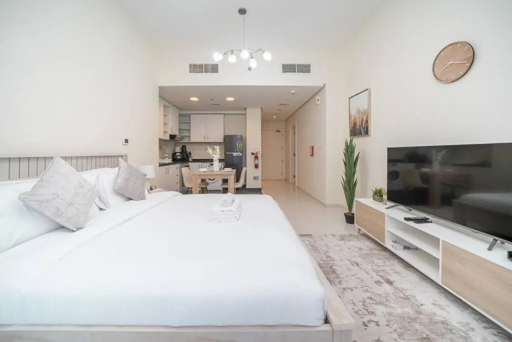 Apartment Stonetree - Furnished Studio In Golf Promenade 3A Dubai United Arab Emirates
